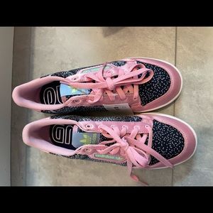 Brand new Adidas Continental 80 sneakers, size 7.5
